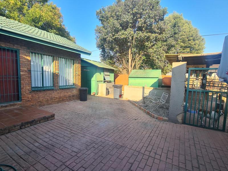 5 Bedroom Property for Sale in Dalpark Ext 1 Gauteng