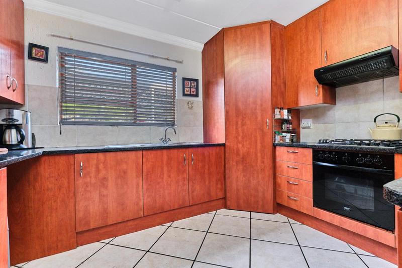 2 Bedroom Property for Sale in Paulshof Gauteng