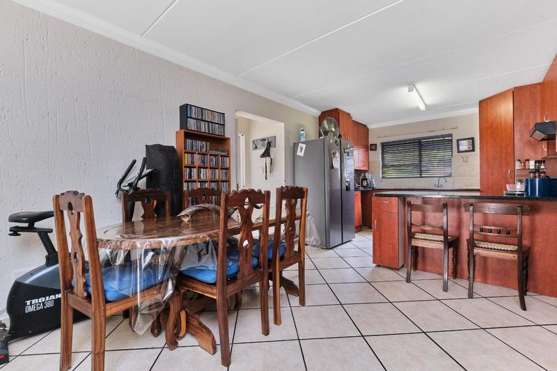 2 Bedroom Property for Sale in Paulshof Gauteng