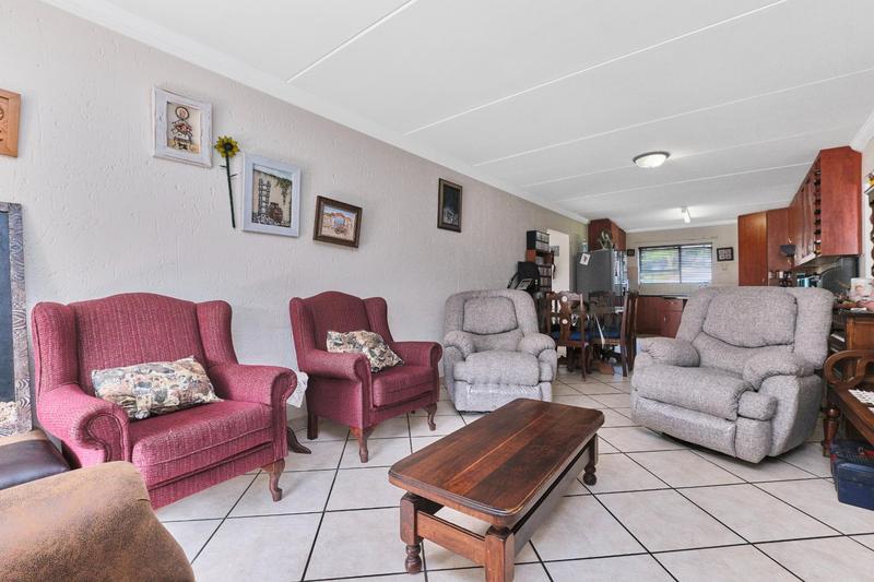 2 Bedroom Property for Sale in Paulshof Gauteng