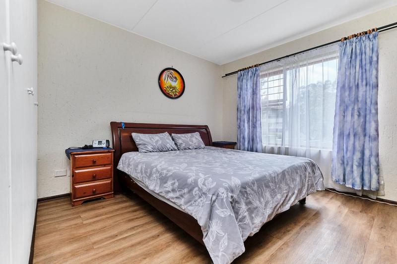 2 Bedroom Property for Sale in Paulshof Gauteng