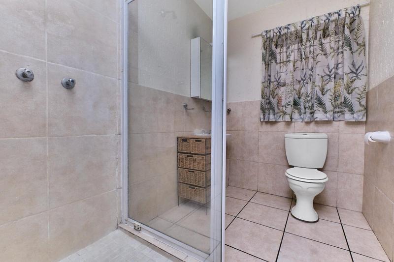 2 Bedroom Property for Sale in Paulshof Gauteng