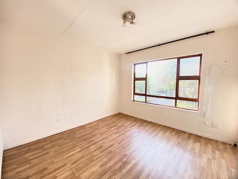 To Let 2 Bedroom Property for Rent in Pineslopes Gauteng