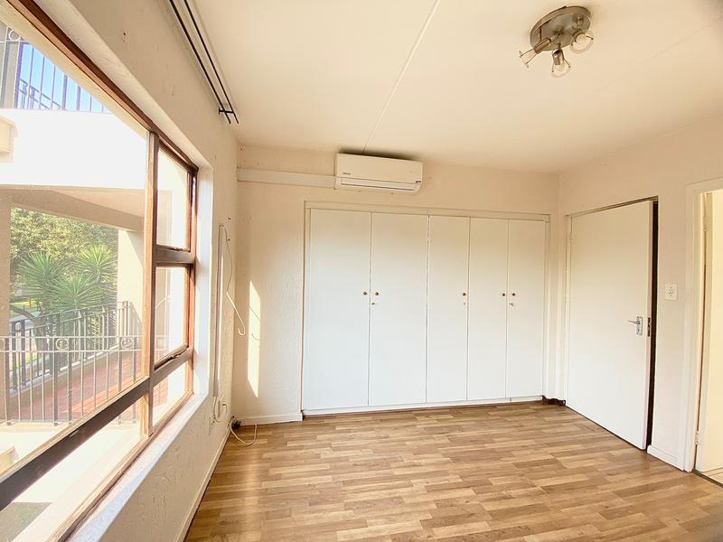 To Let 2 Bedroom Property for Rent in Pineslopes Gauteng