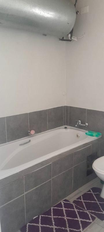 2 Bedroom Property for Sale in Fleurhof Gauteng