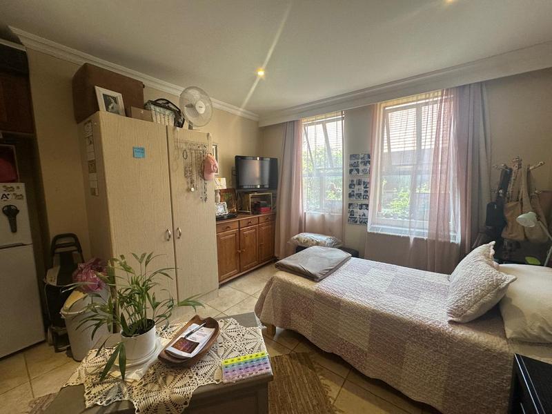 1 Bedroom Property for Sale in Newlands Gauteng