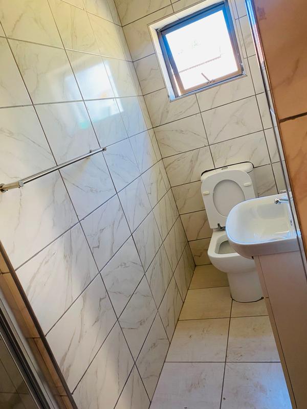 To Let 1 Bedroom Property for Rent in Bruma Gauteng
