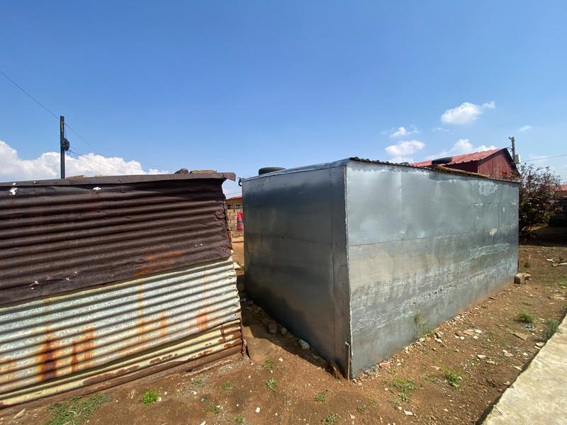 2 Bedroom Property for Sale in Katlehong South Gauteng