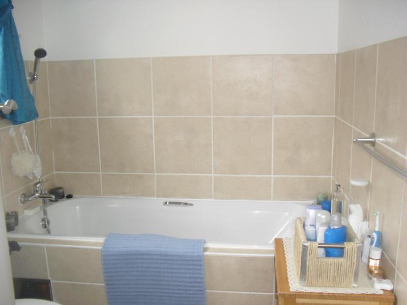 To Let 3 Bedroom Property for Rent in North Riding Gauteng