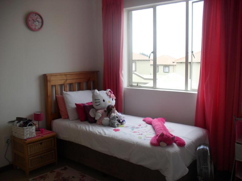 To Let 3 Bedroom Property for Rent in North Riding Gauteng