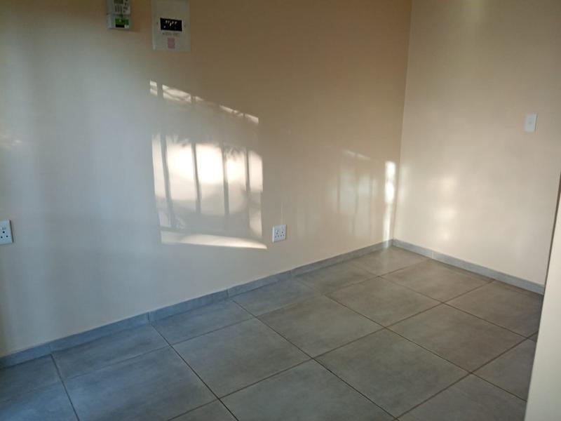 To Let 2 Bedroom Property for Rent in Birchleigh Gauteng