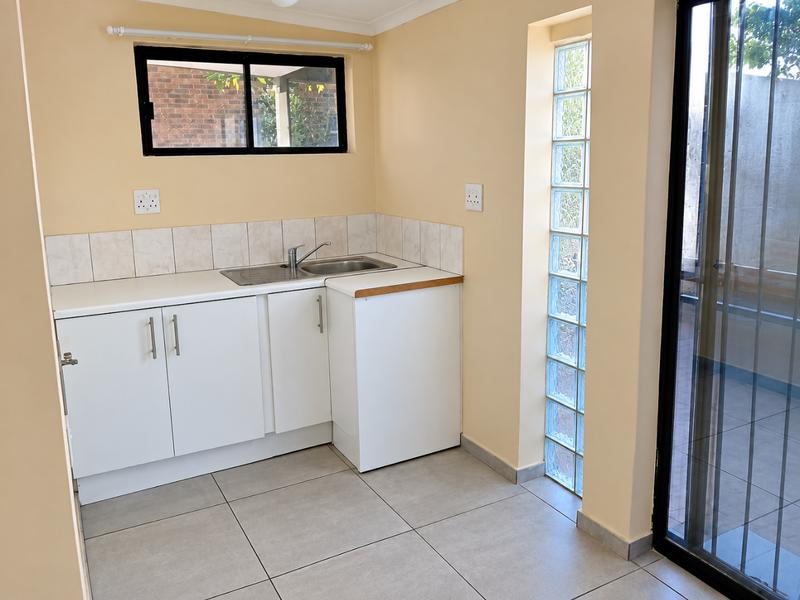 To Let 2 Bedroom Property for Rent in Birchleigh Gauteng