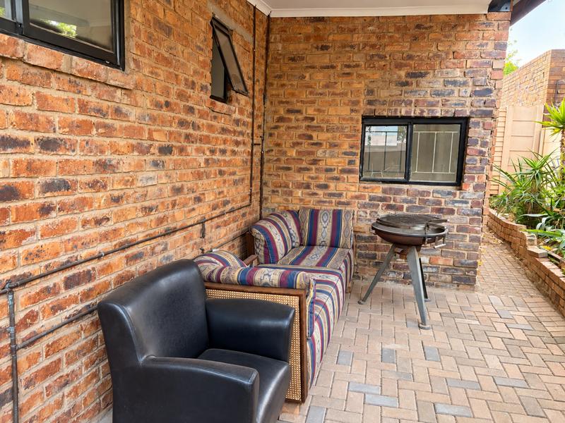 To Let 2 Bedroom Property for Rent in Birchleigh Gauteng