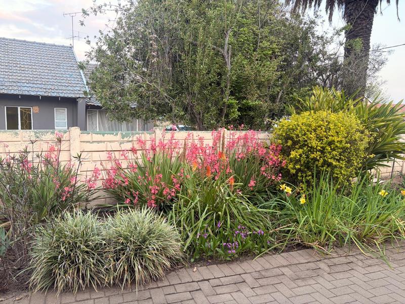 To Let 2 Bedroom Property for Rent in Birchleigh Gauteng