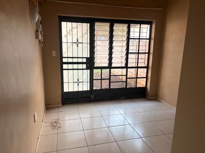 To Let 2 Bedroom Property for Rent in Birchleigh Gauteng