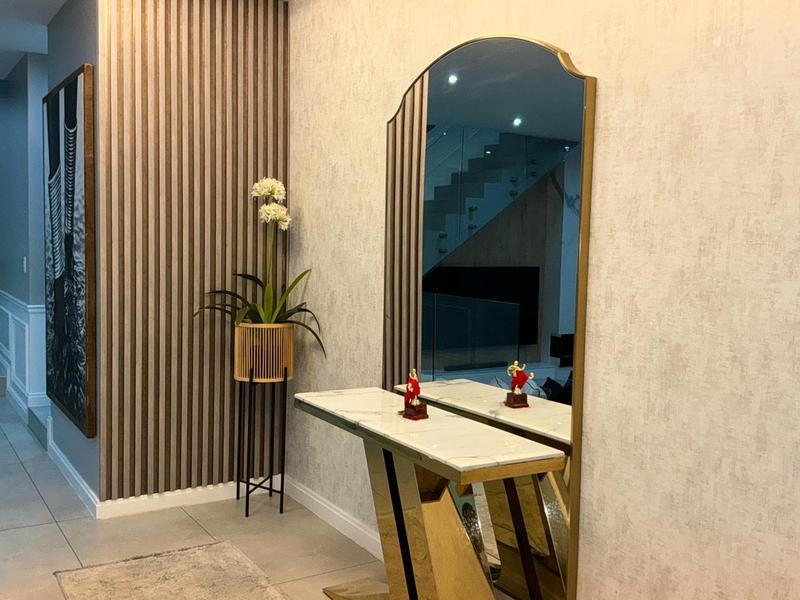 4 Bedroom Property for Sale in Midstream Heights Gauteng