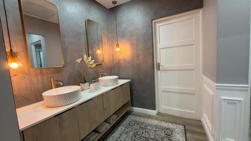 4 Bedroom Property for Sale in Midstream Heights Gauteng