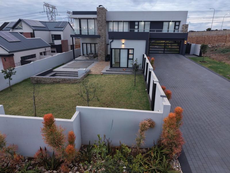 4 Bedroom Property for Sale in Midstream Heights Gauteng