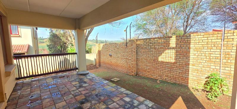 To Let 2 Bedroom Property for Rent in Willowbrook Gauteng