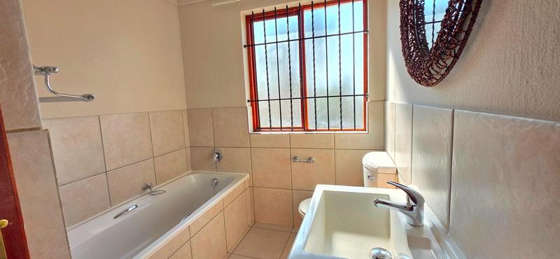 To Let 2 Bedroom Property for Rent in Willowbrook Gauteng