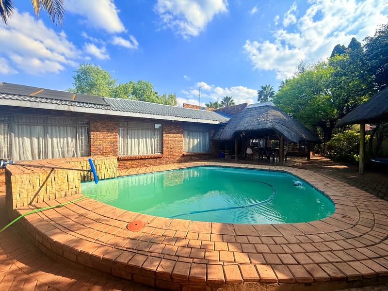 3 Bedroom Property for Sale in Vanderbijlpark SE 4 Gauteng