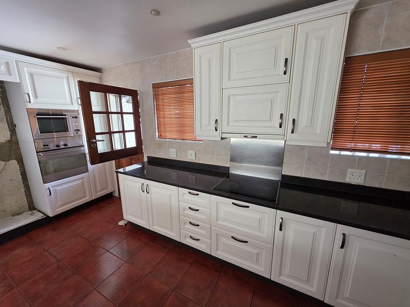 4 Bedroom Property for Sale in Sandhurst Gauteng