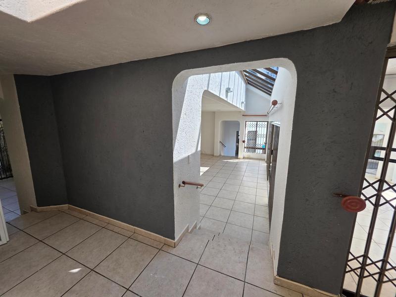 4 Bedroom Property for Sale in Sandhurst Gauteng