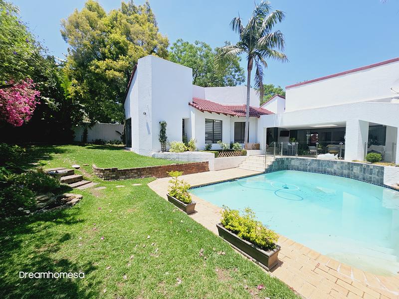 4 Bedroom Property for Sale in Sandhurst Gauteng
