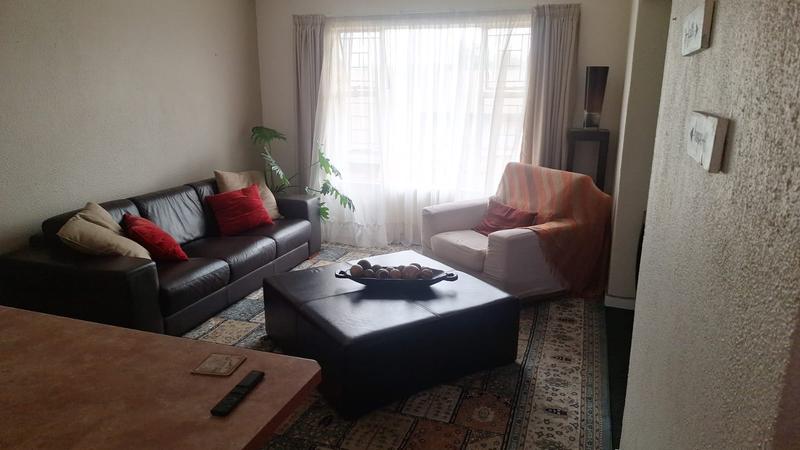 To Let 2 Bedroom Property for Rent in Fairland Gauteng