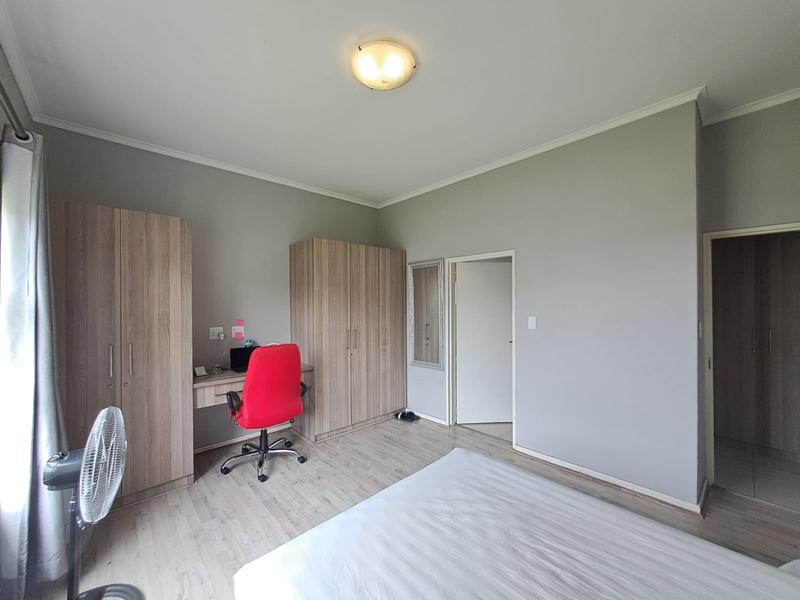 To Let 2 Bedroom Property for Rent in Blue Hills Gauteng