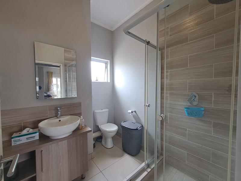 To Let 2 Bedroom Property for Rent in Blue Hills Gauteng