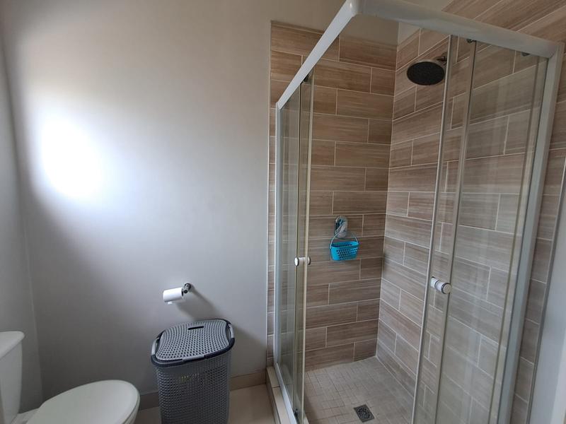 To Let 2 Bedroom Property for Rent in Blue Hills Gauteng