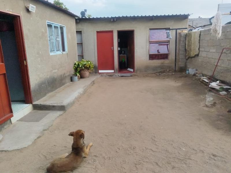8 Bedroom Property for Sale in Olievenhoutbosch Gauteng