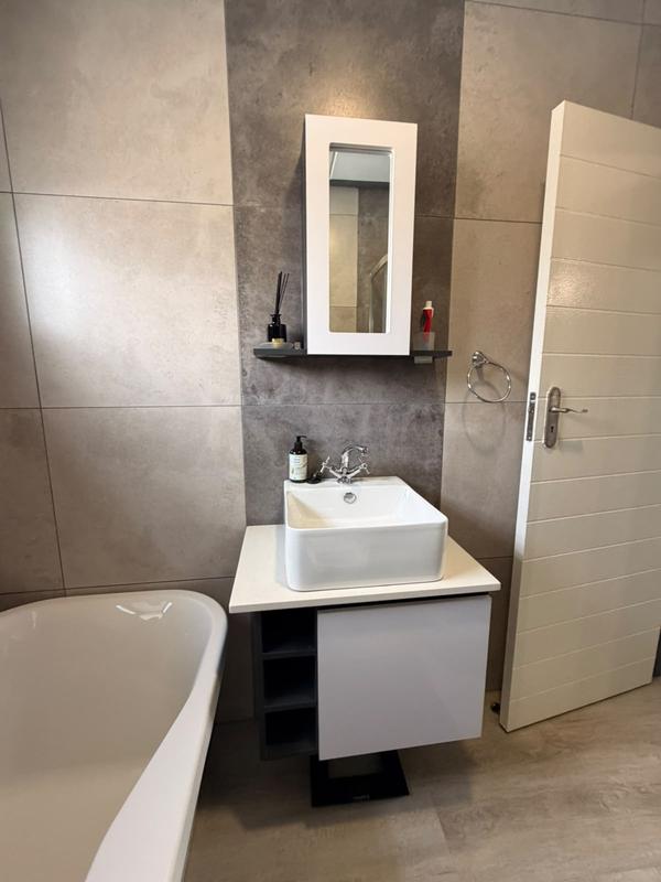 To Let 2 Bedroom Property for Rent in Montana Gauteng