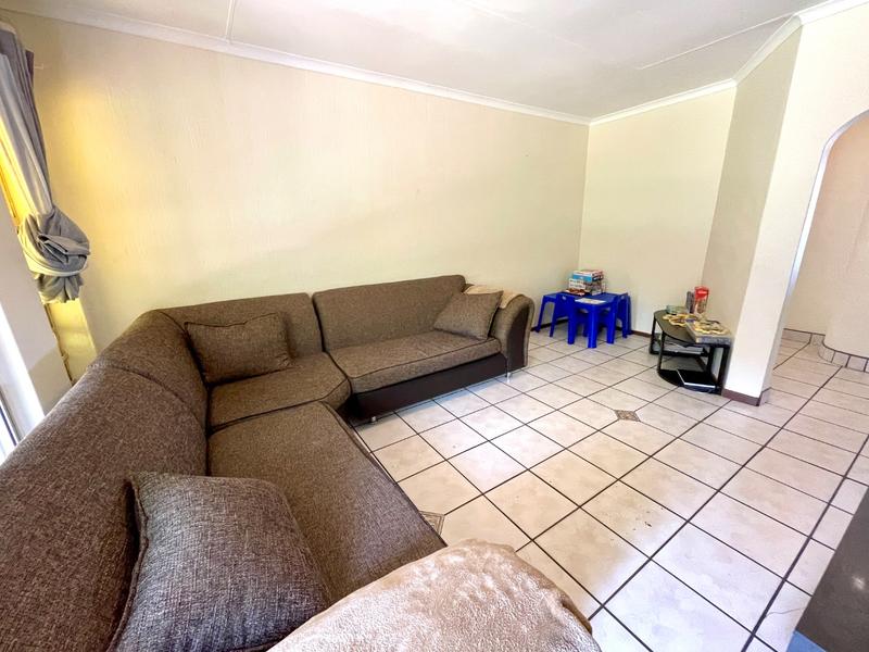 3 Bedroom Property for Sale in Kenmare Gauteng