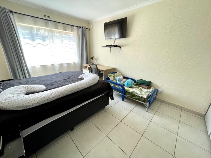 3 Bedroom Property for Sale in Kenmare Gauteng