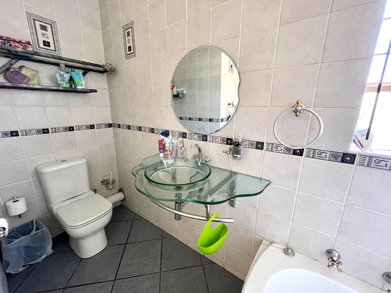 3 Bedroom Property for Sale in Kenmare Gauteng