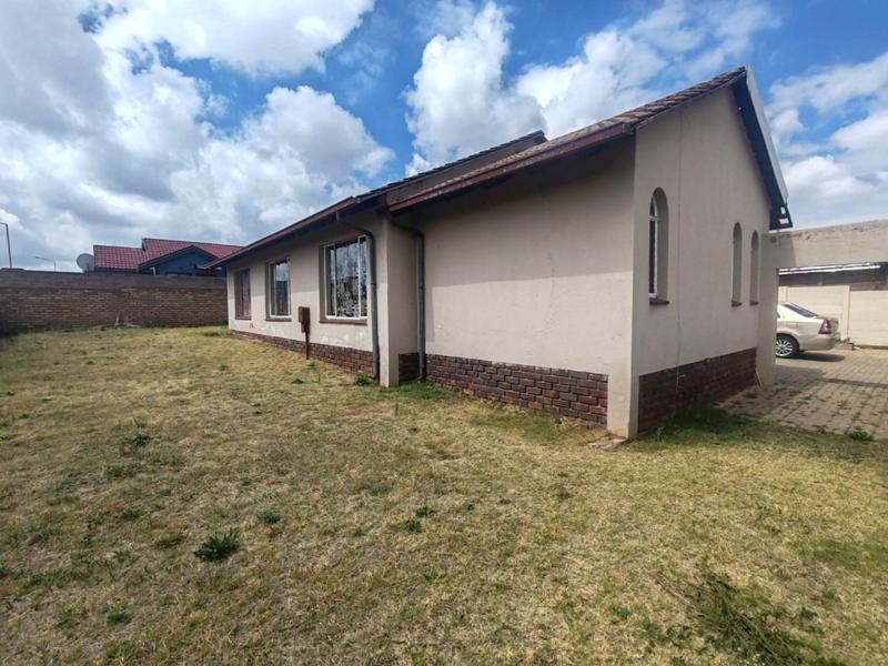 3 Bedroom Property for Sale in Kagiso Gauteng