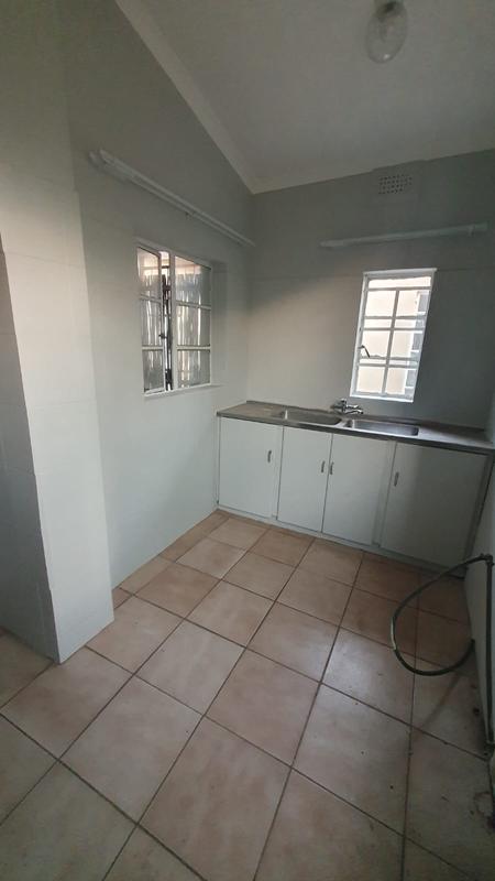 To Let 3 Bedroom Property for Rent in Kensington Gauteng