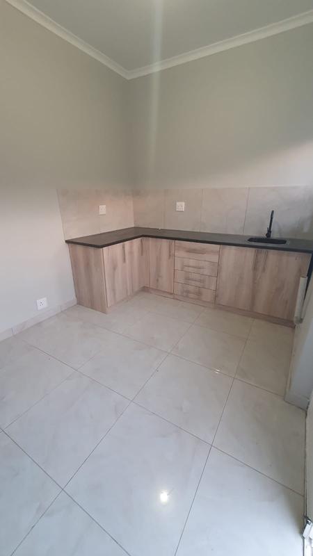 To Let 1 Bedroom Property for Rent in Kensington Gauteng