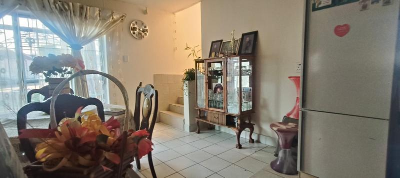 4 Bedroom Property for Sale in Elandspoort Gauteng