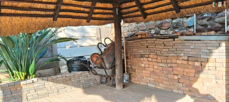 4 Bedroom Property for Sale in Elandspoort Gauteng