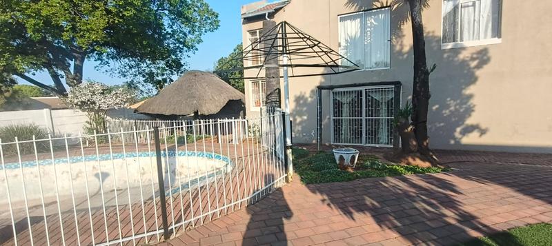 4 Bedroom Property for Sale in Elandspoort Gauteng