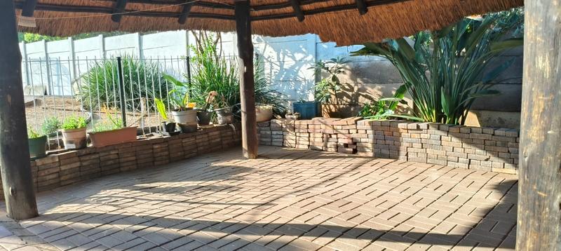 4 Bedroom Property for Sale in Elandspoort Gauteng
