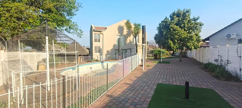 4 Bedroom Property for Sale in Elandspoort Gauteng