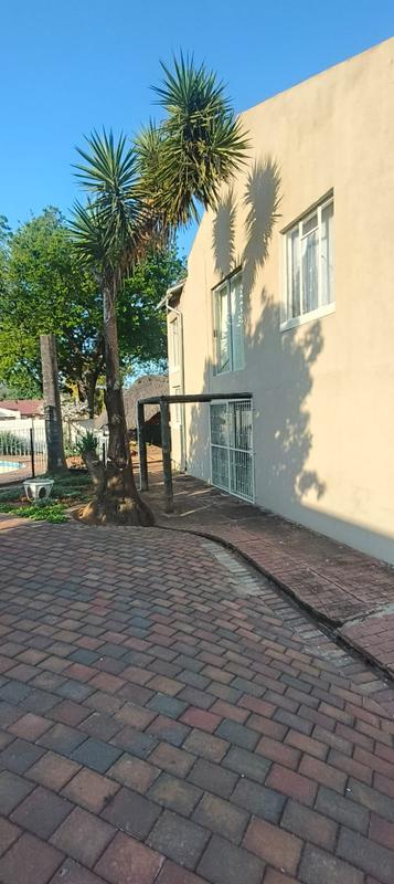 4 Bedroom Property for Sale in Elandspoort Gauteng