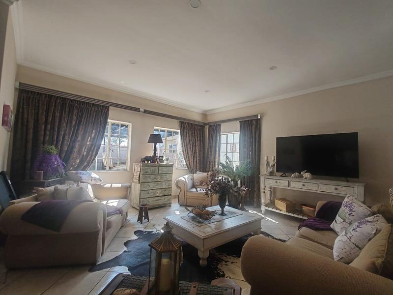 3 Bedroom Property for Sale in Pretoria Gardens Gauteng