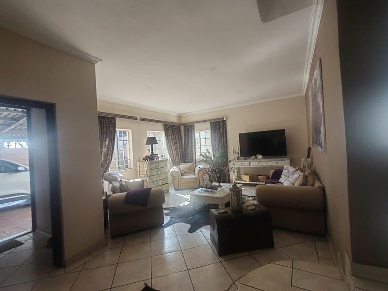 3 Bedroom Property for Sale in Pretoria Gardens Gauteng