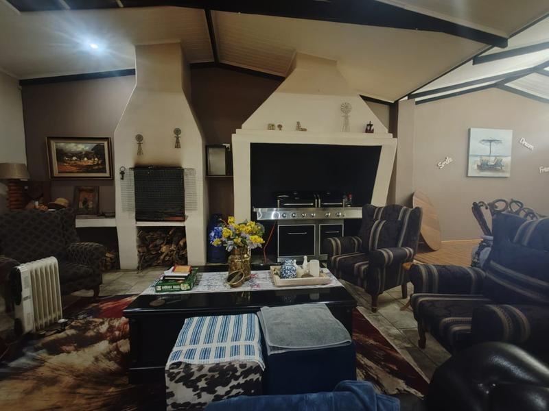 3 Bedroom Property for Sale in Pretoria Gardens Gauteng