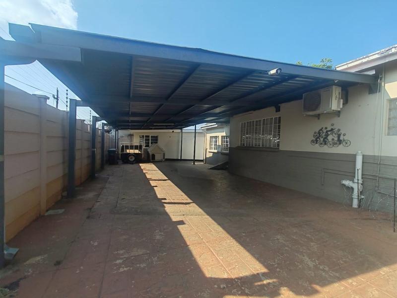 3 Bedroom Property for Sale in Pretoria Gardens Gauteng